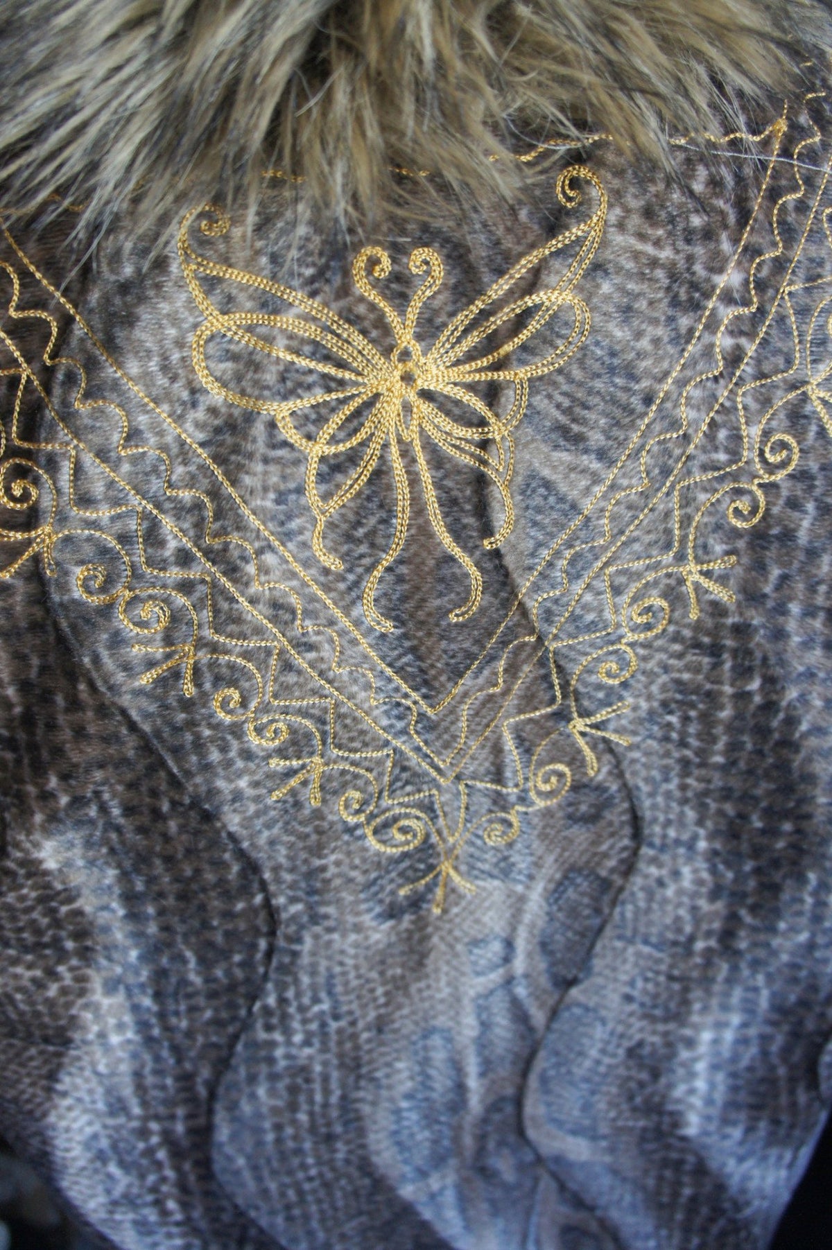 Indira Vest